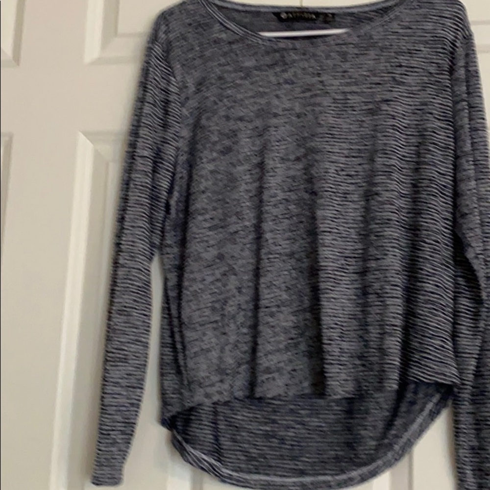 Athleta top - Picture 2 of 3